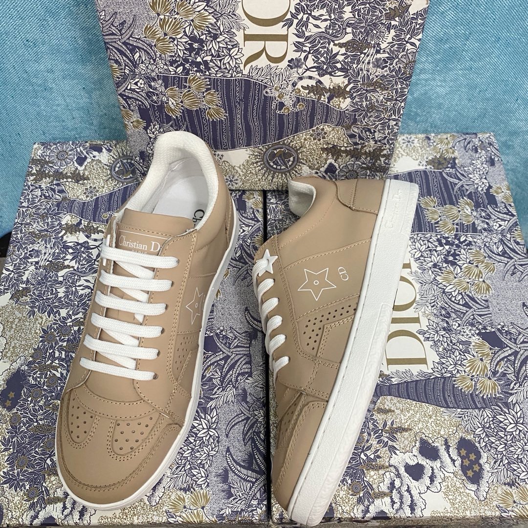 Dior Star Low-top Sneakers In Beige Calfskin