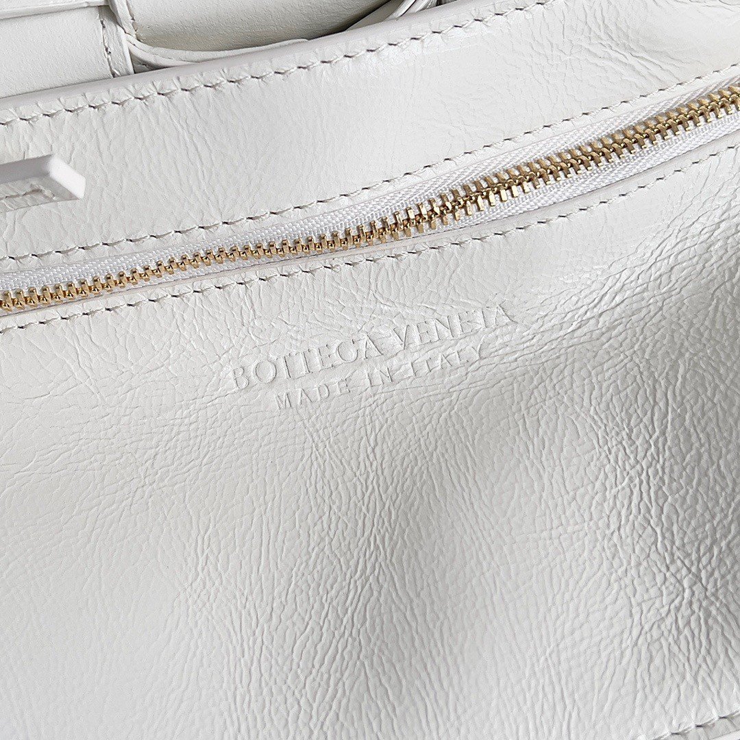 Bottega Veneta Cassette Bag In White Foulard Intreccio Calfskin