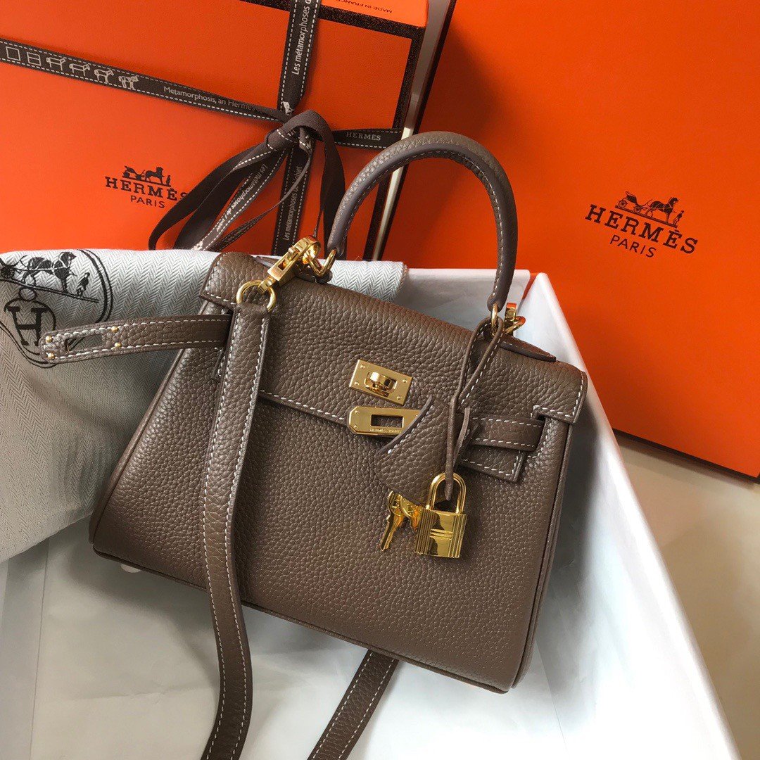 Hermes Kelly 20cm Bag In Taupe Clemence Leather GHW