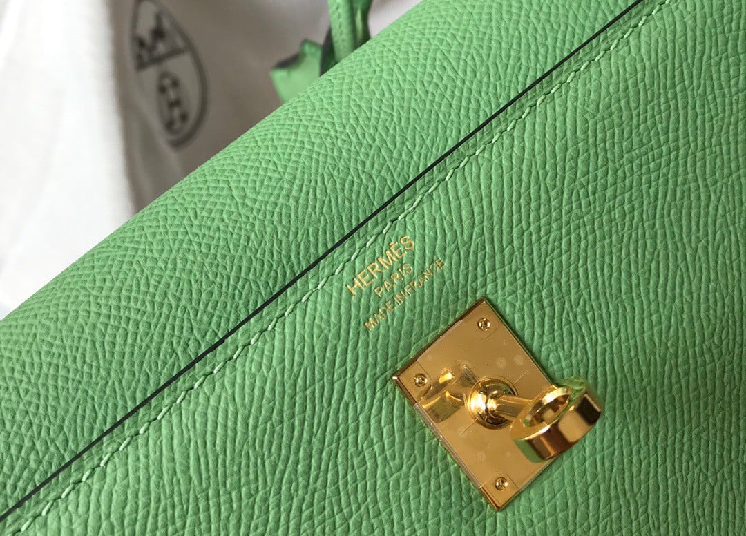 Hermes Kelly 28cm Sellier Bag in Vert Cypres Epsom Calfskin GHW