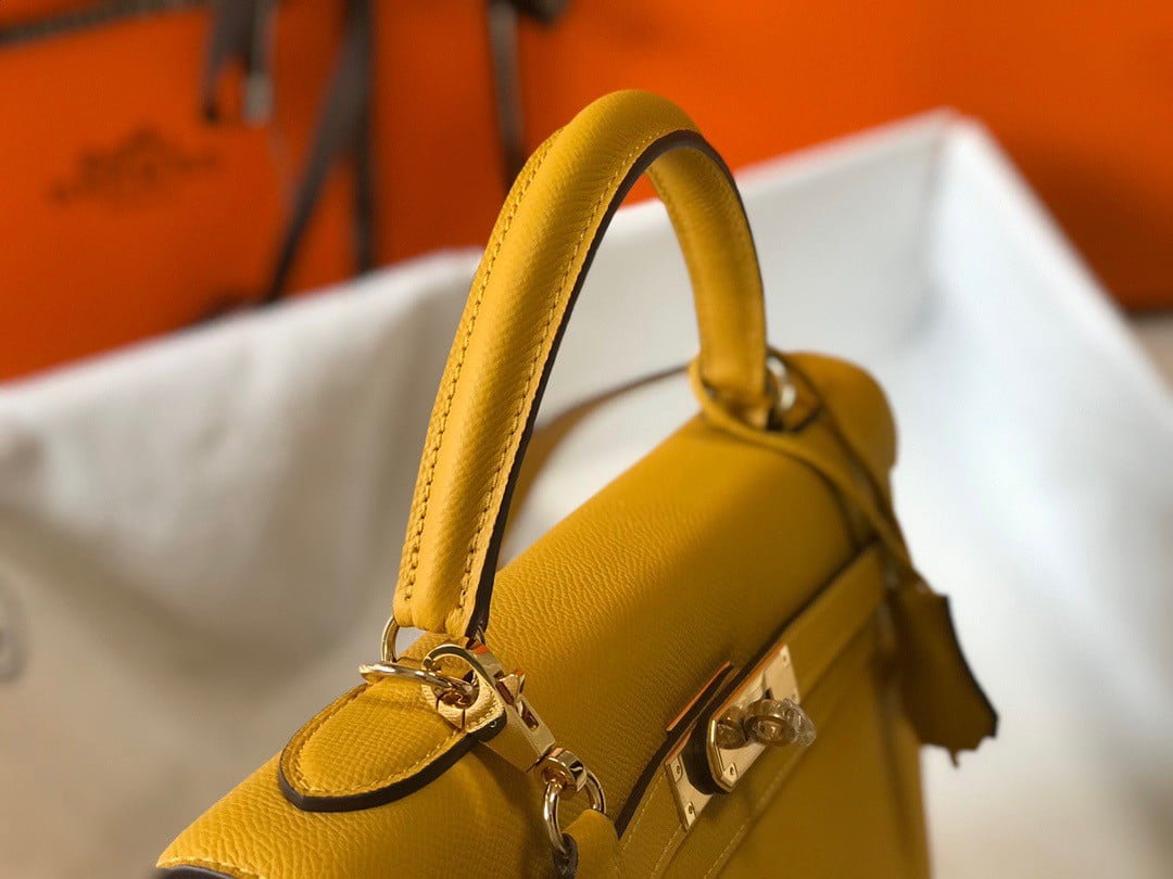 Hermes Kelly 28cm Sellier Bag in Yellow Epsom Calfskin GHW