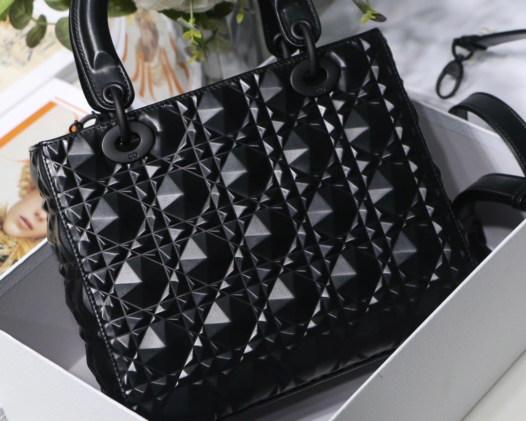 Dior Lady Dior Medium Bag In Black Diamond Calfskin