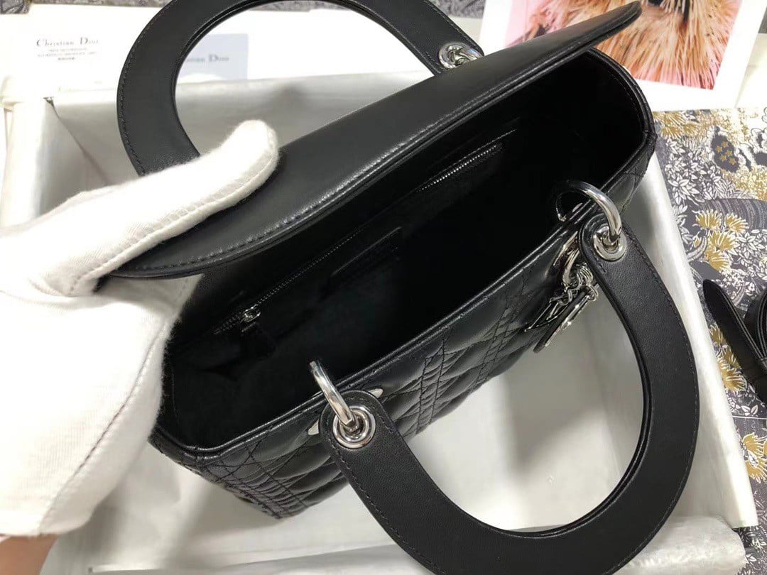 Dior Lady Dior Medium Bag In Noir Cannage Lambskin