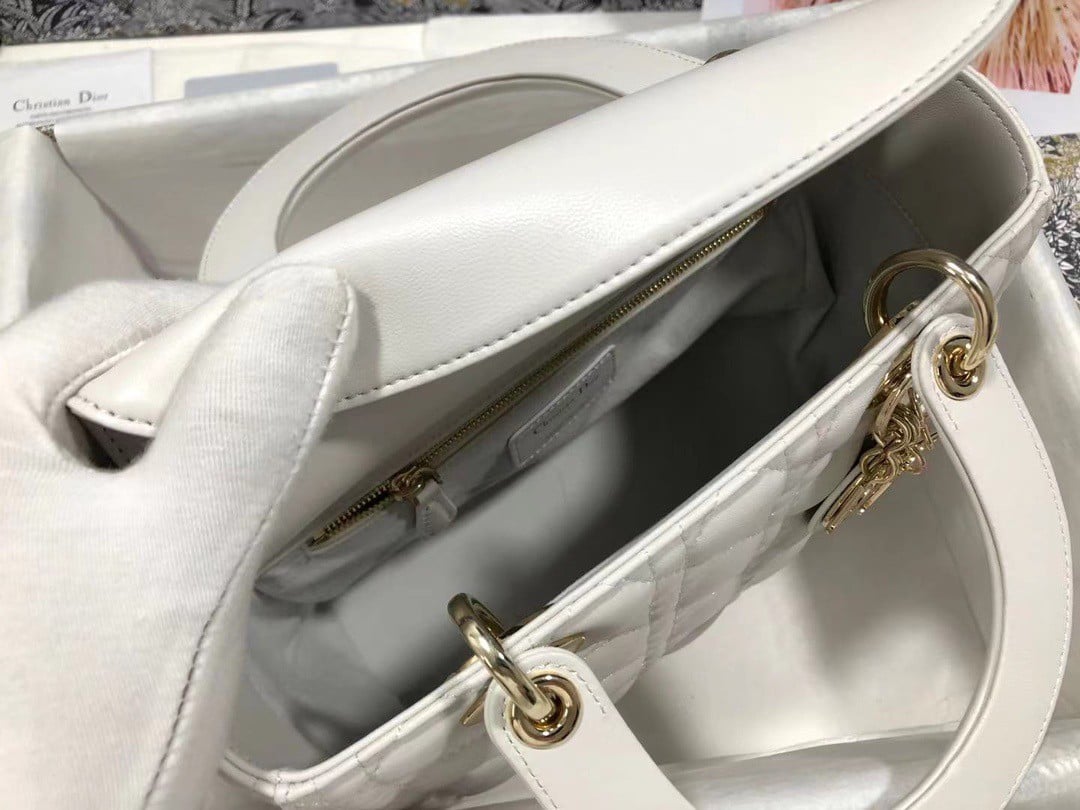 Dior Lady Dior Medium Bag In White Cannage Lambskin