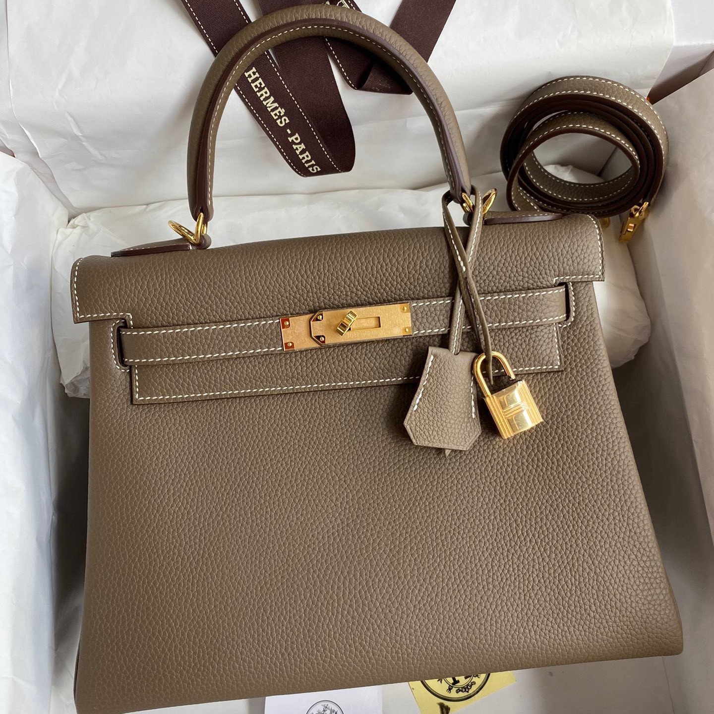 Hermes Kelly Retourne 28 Handmade Bag In Taupe Clemence Leather