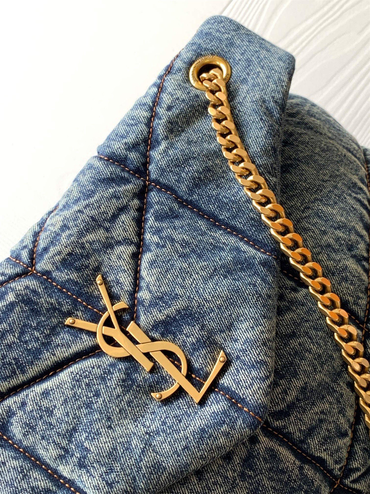 Saint Laurent Puffer Medium Chain Bag In Vintage Denim