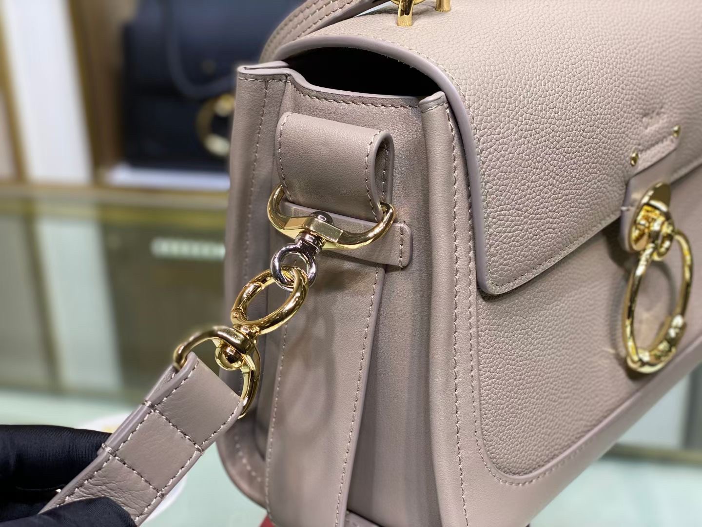 Chloe Small Tess Day Bag In Grey Grained Leather