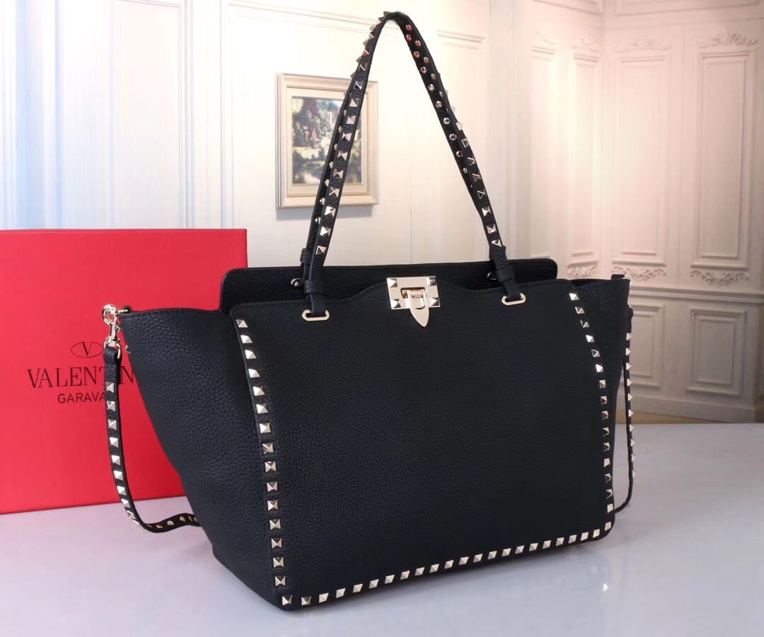 Valentino Rockstud Medium Tote In Black Grained Leather