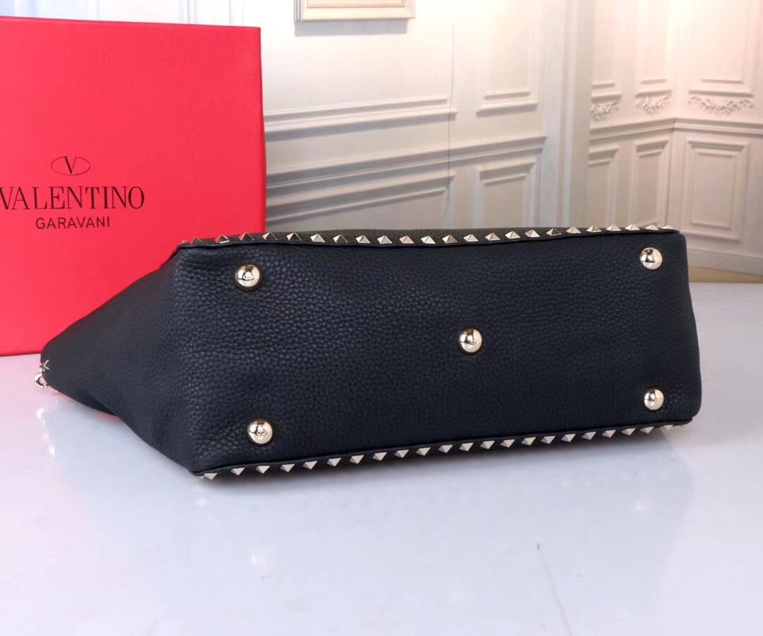 Valentino Rockstud Medium Tote In Black Grained Leather