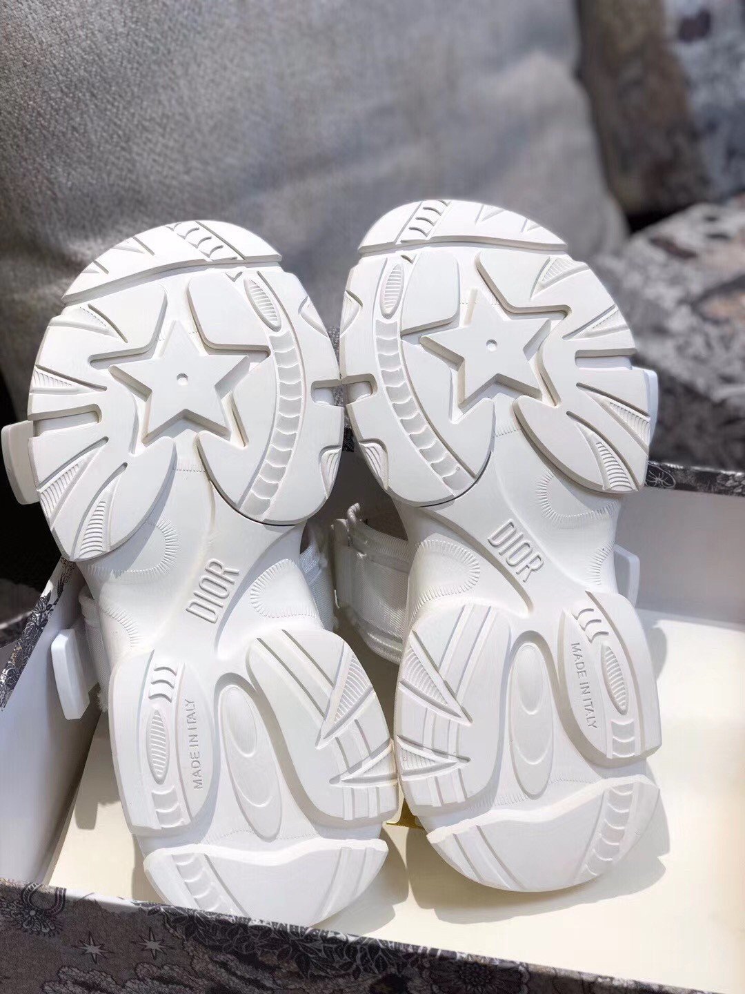 Dior D-Wander Slides In White Camouflage Fabric