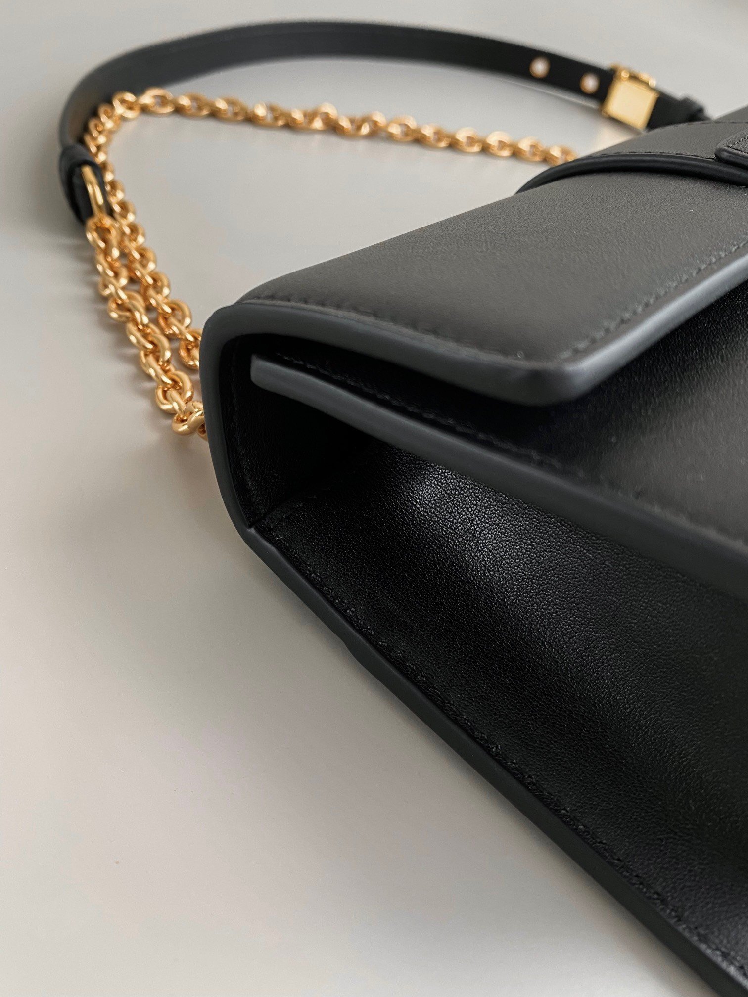 Dior 30 Montaigne East-West Bag with Chain in Black Calfskin