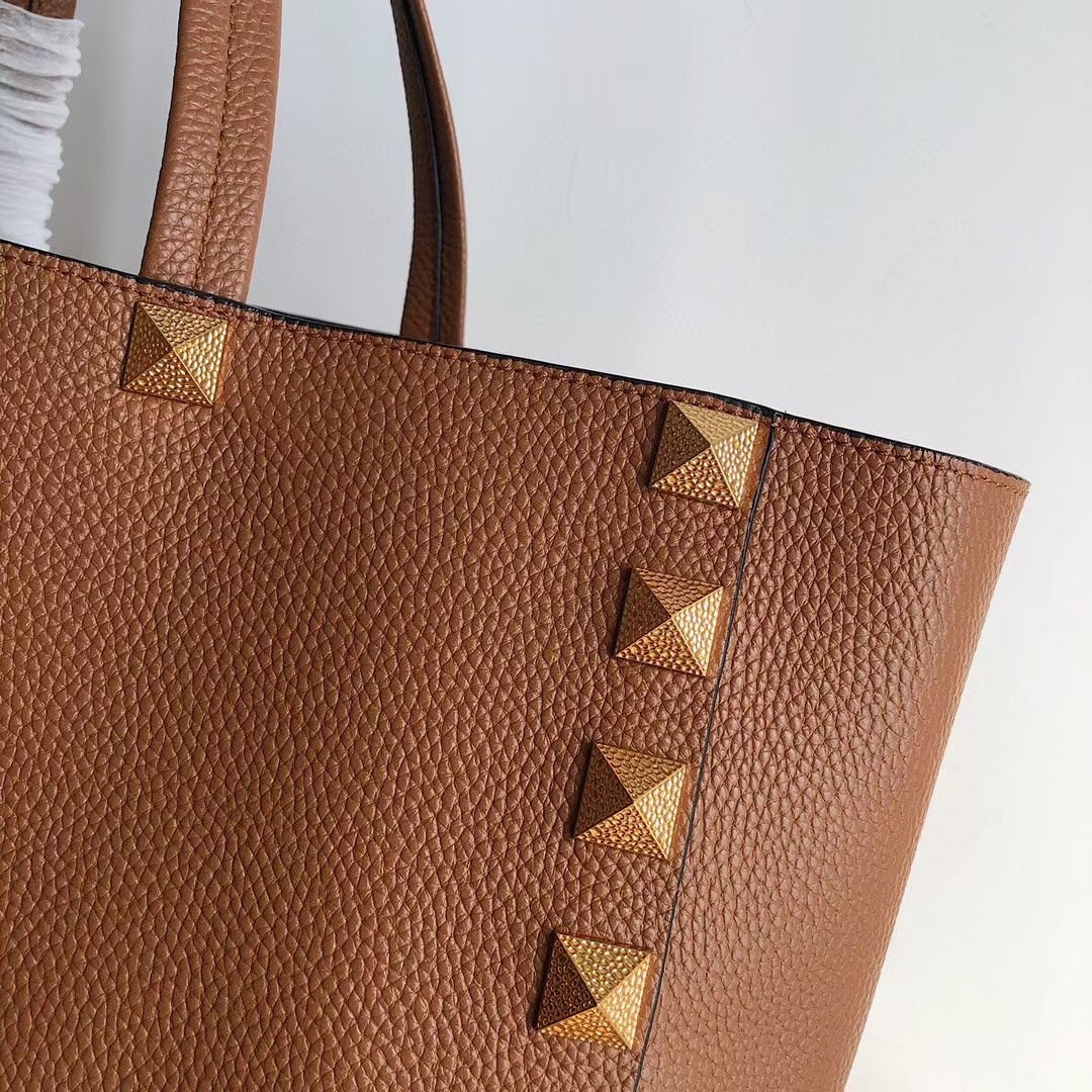 Valentino Roman Stud Tote Bag In Brown Grained Leather