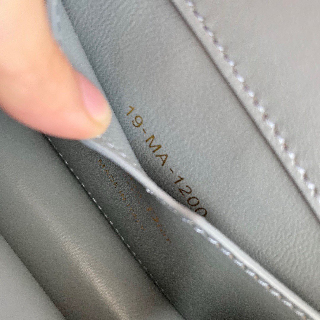 Dior 30 Montaigne Micro Bag In Grey Box Calfskin