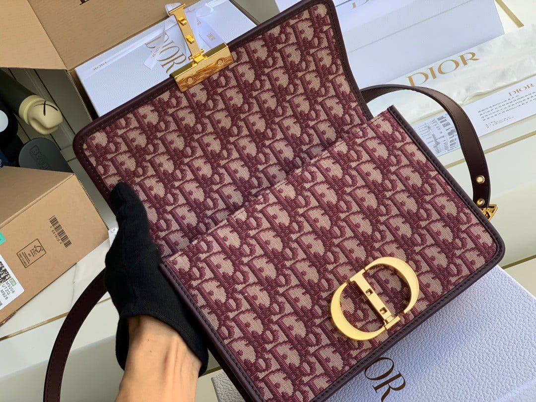 Dior 30 Montaigne Medium Bag In Bordeaux Dior Oblique Jacquard