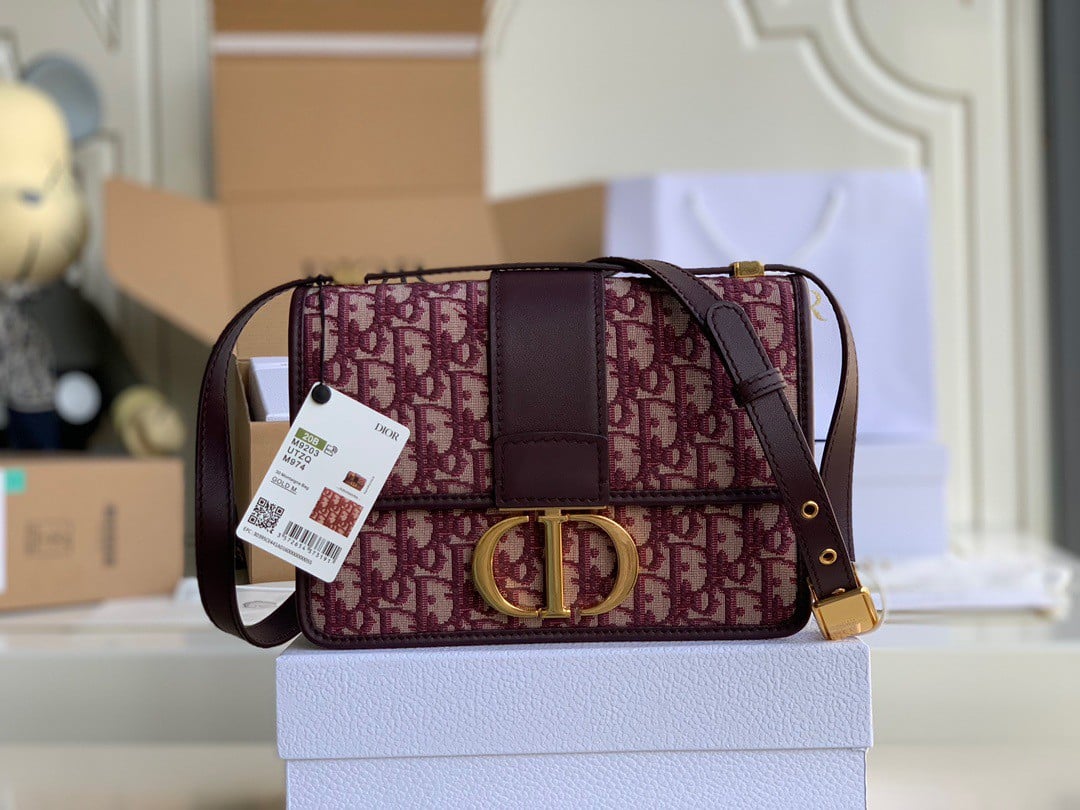 Dior 30 Montaigne Medium Bag In Bordeaux Dior Oblique Jacquard