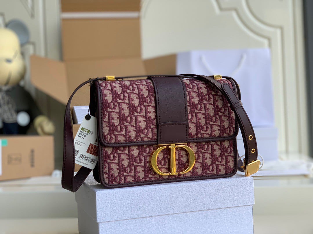 Dior 30 Montaigne Medium Bag In Bordeaux Dior Oblique Jacquard