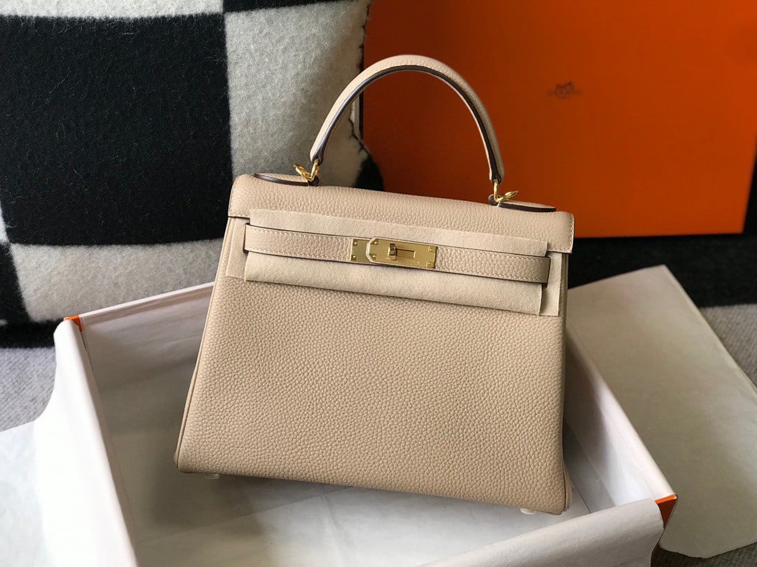 Hermes Kelly 32cm Retourne Bag in Trench Clemence Leather GHW