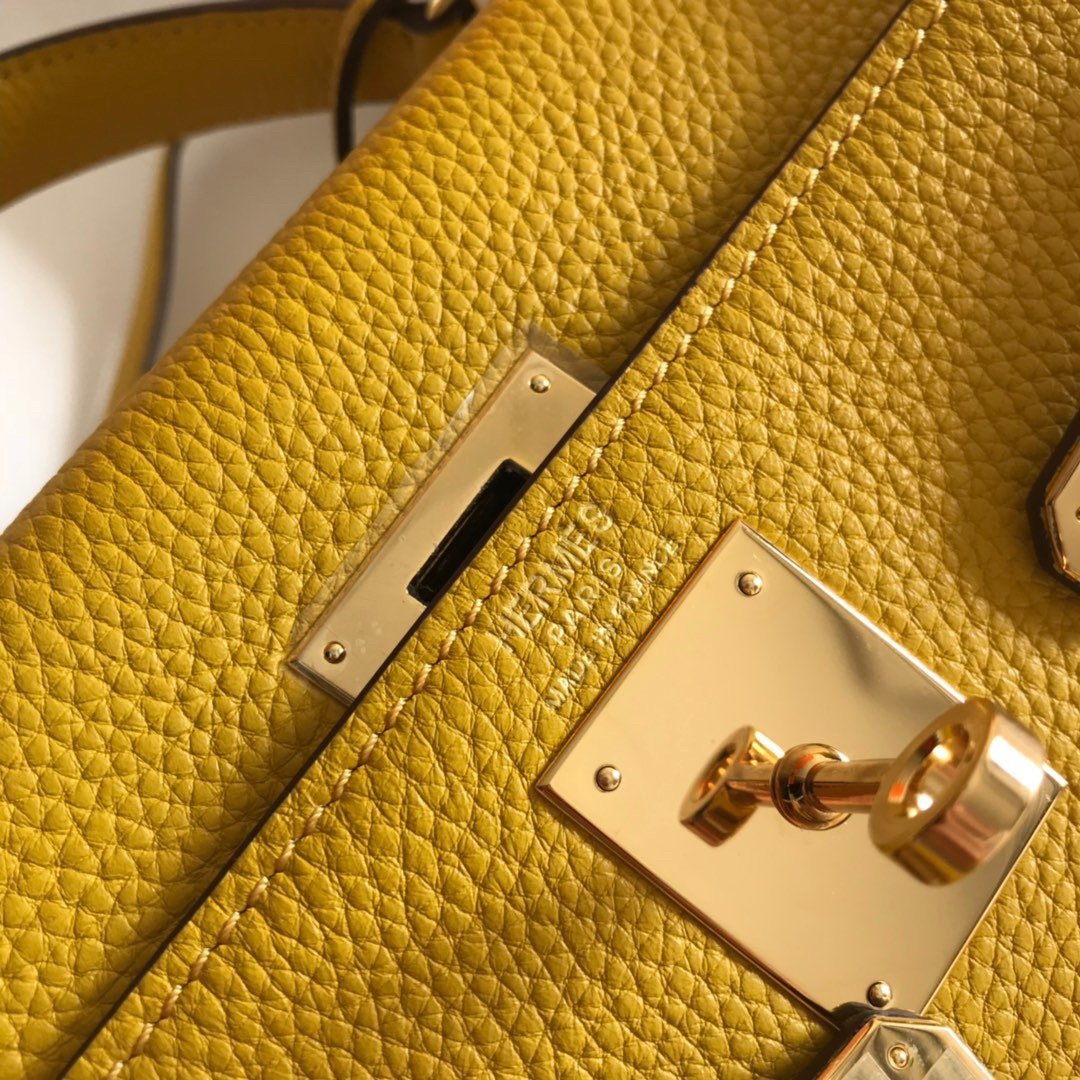 Hermes Kelly 32cm Retourne Bag in Yellow Clemence Leather GHW