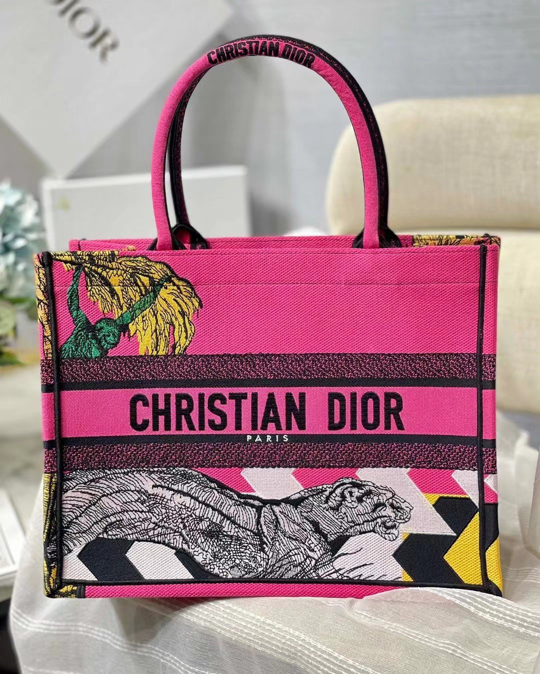 Dior Medium Book Tote Bag In Toile de Jouy Zoom Pop Embroidery