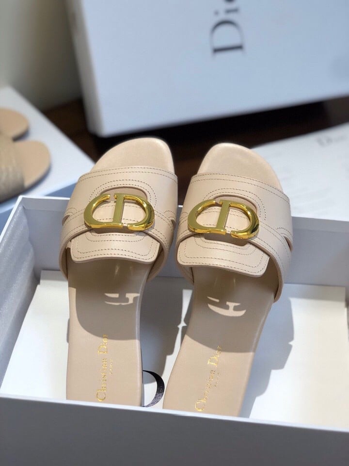 Dior 30 Montaigne Slides In Beige Calfskin