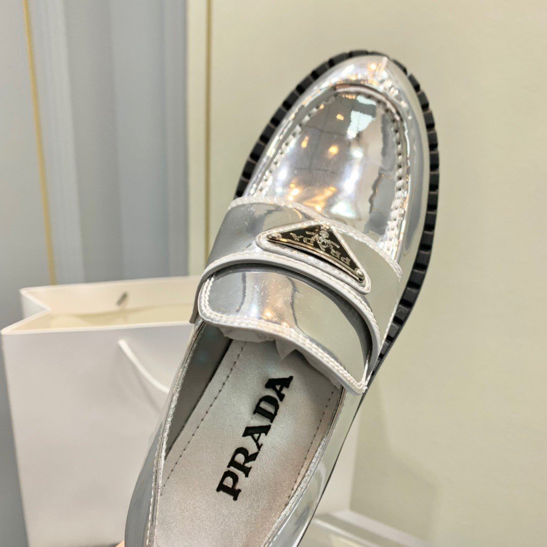 Prada Women's Loafers In Silver Metallic Leather