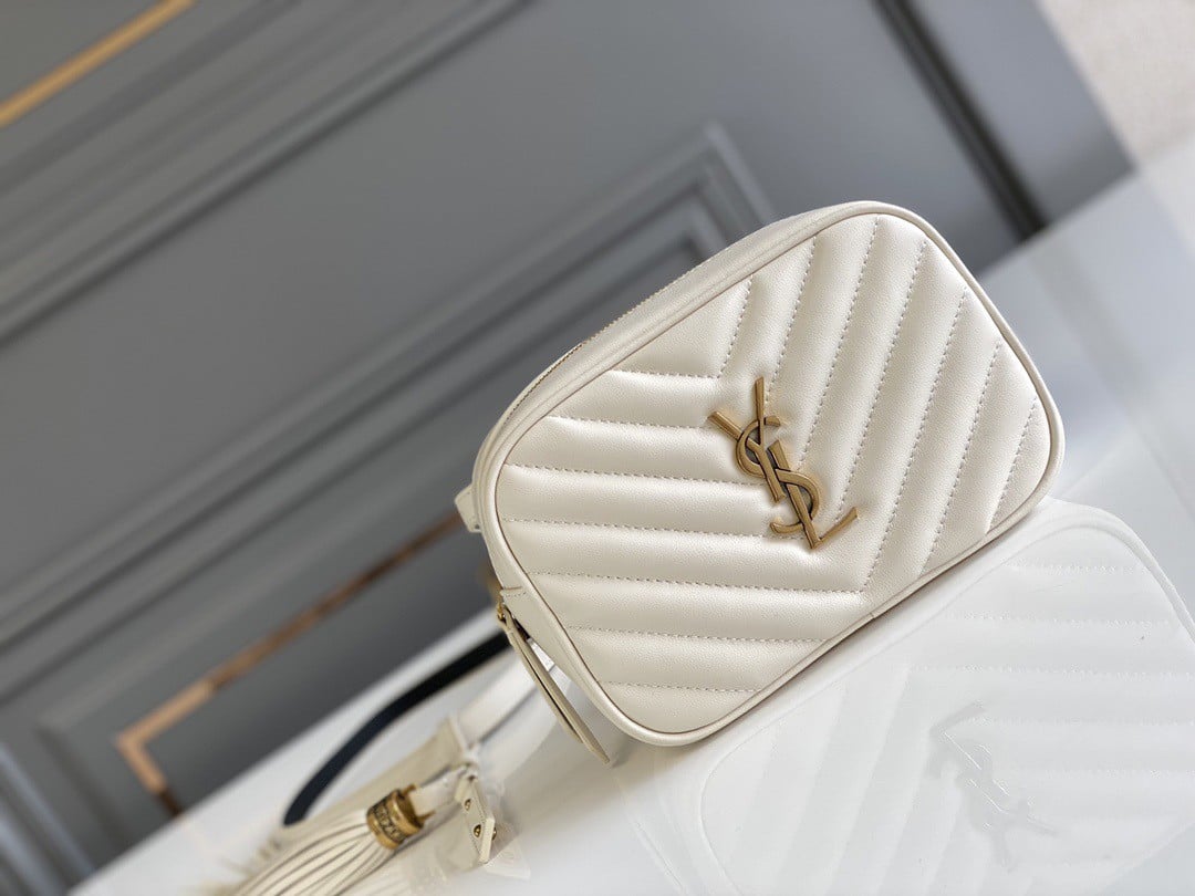 Saint Laurent Lou Belt Bag In White Quilted Calfskin