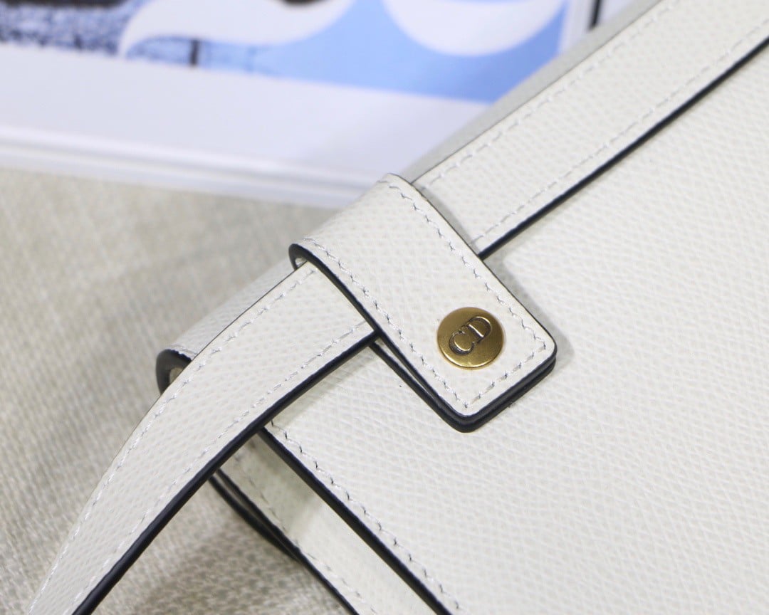 Dior Saddle Belt Bag In White Grained Calfskin