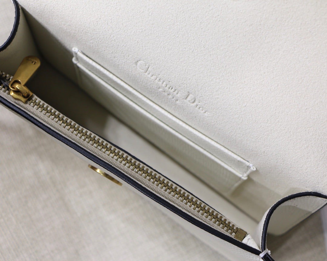 Dior Saddle Belt Bag In White Grained Calfskin