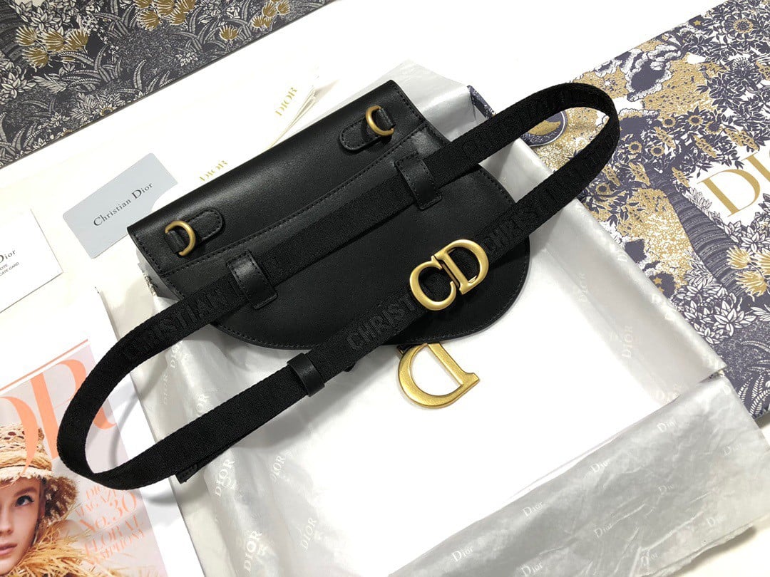 Dior Saddle Belt Pouch In Black Smooth Calfskin