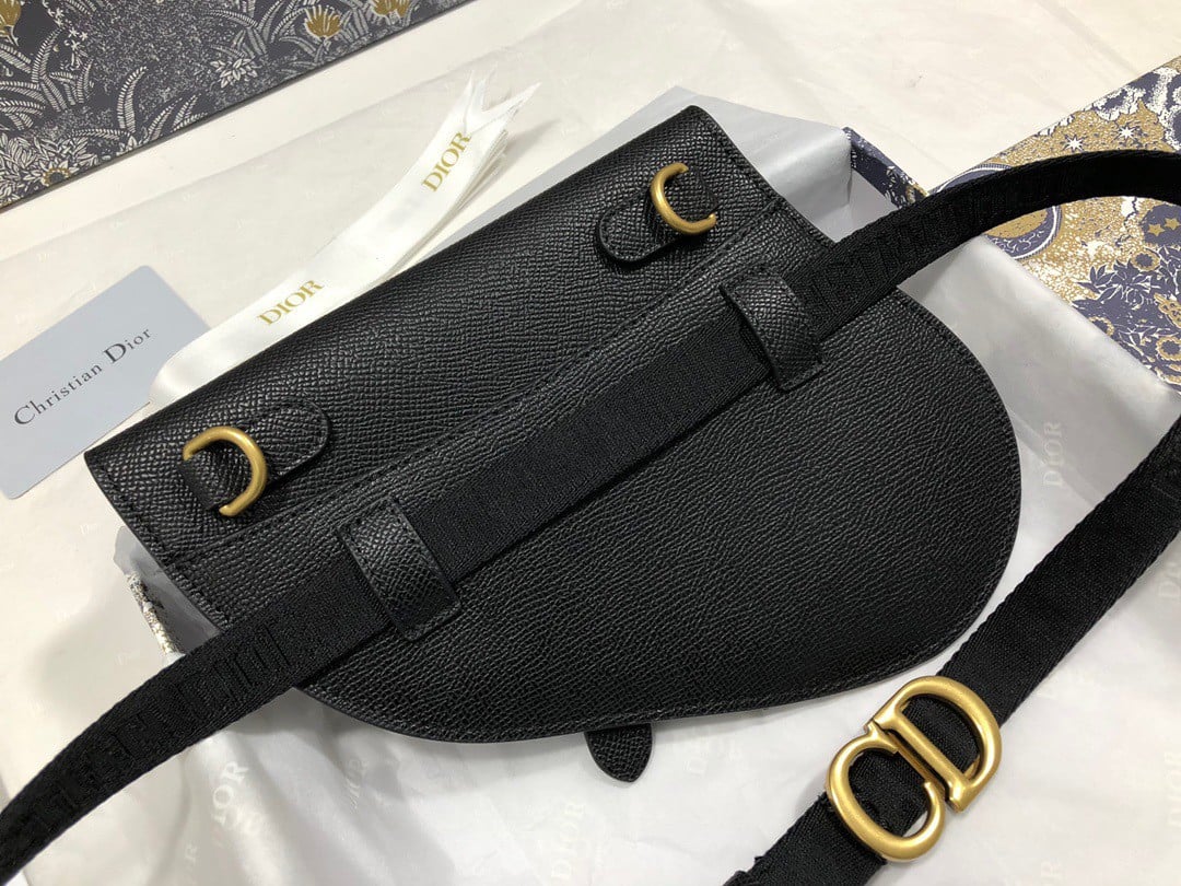 Dior Saddle Belt Pouch In Black Grained Calfskin