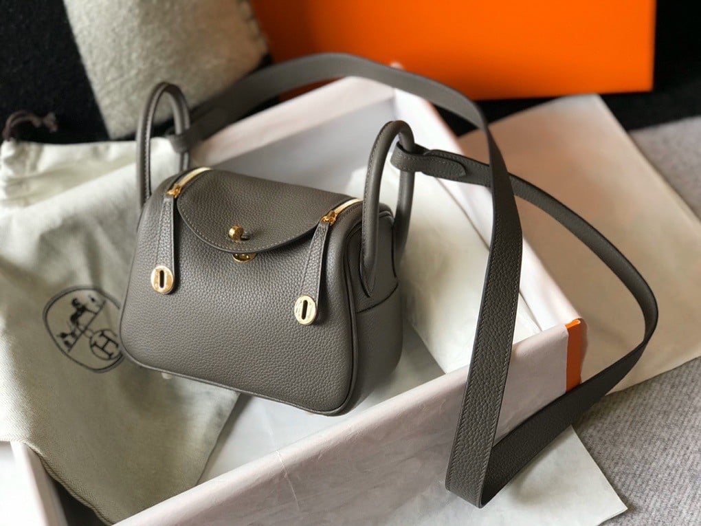 Hermes Lindy Mini Bag In Etain Clemence Leather GHW