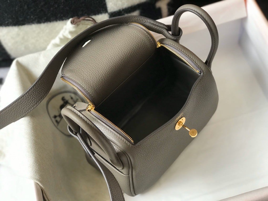 Hermes Lindy Mini Bag In Etain Clemence Leather GHW