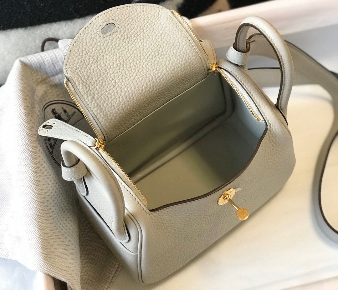 Hermes Lindy Mini Bag In Pearl Grey Clemence Leather GHW