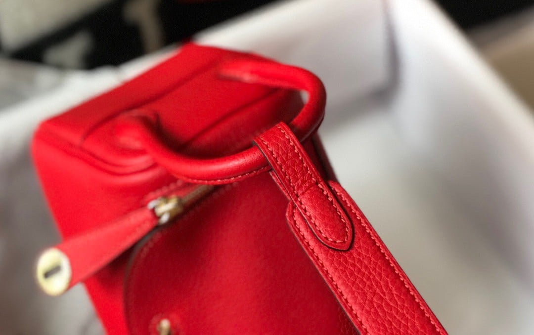 Hermes Lindy Mini Bag In Red Clemence Leather GHW