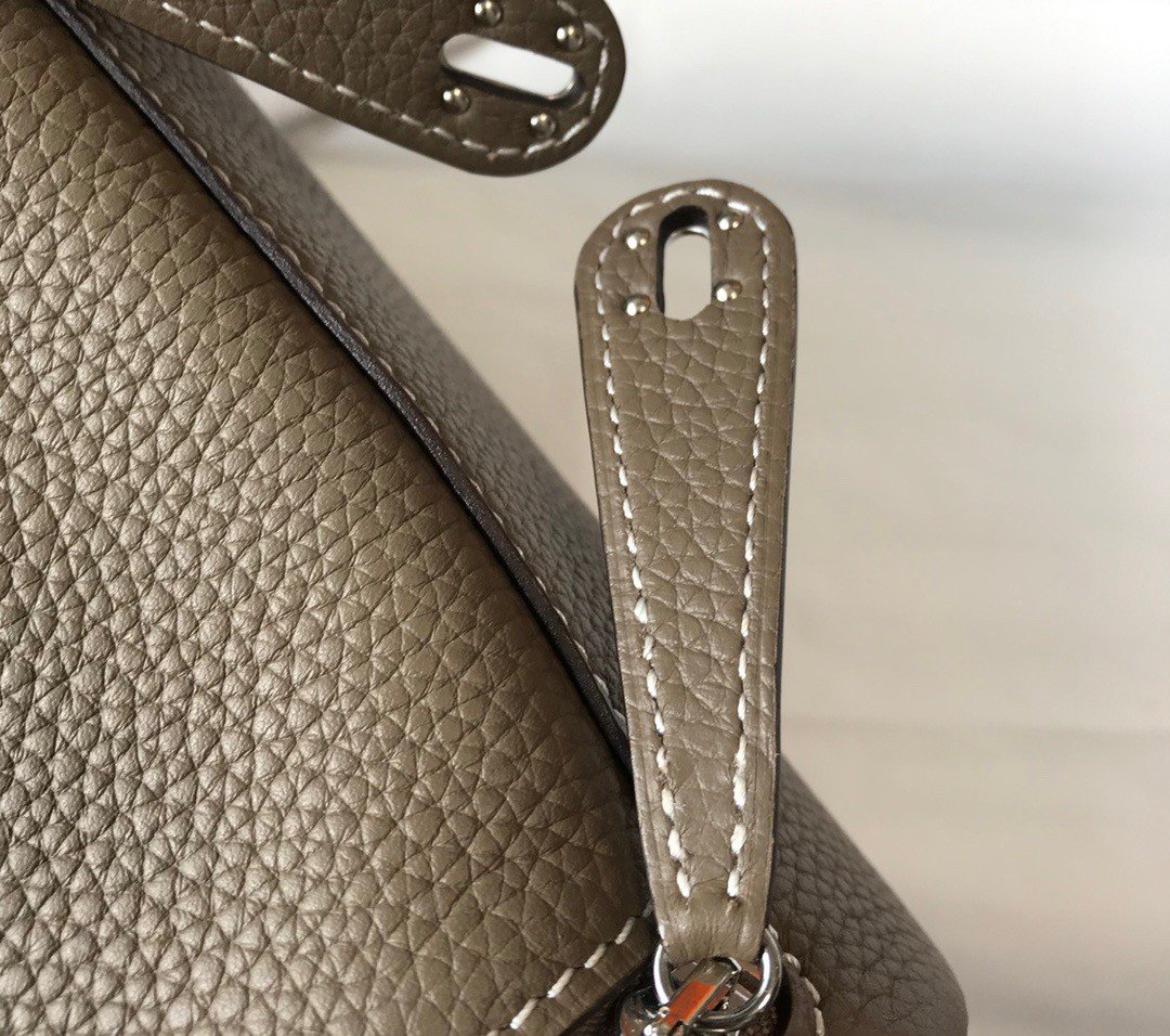 Hermes Lindy Mini Bag In Taupe Clemence Leather PHW