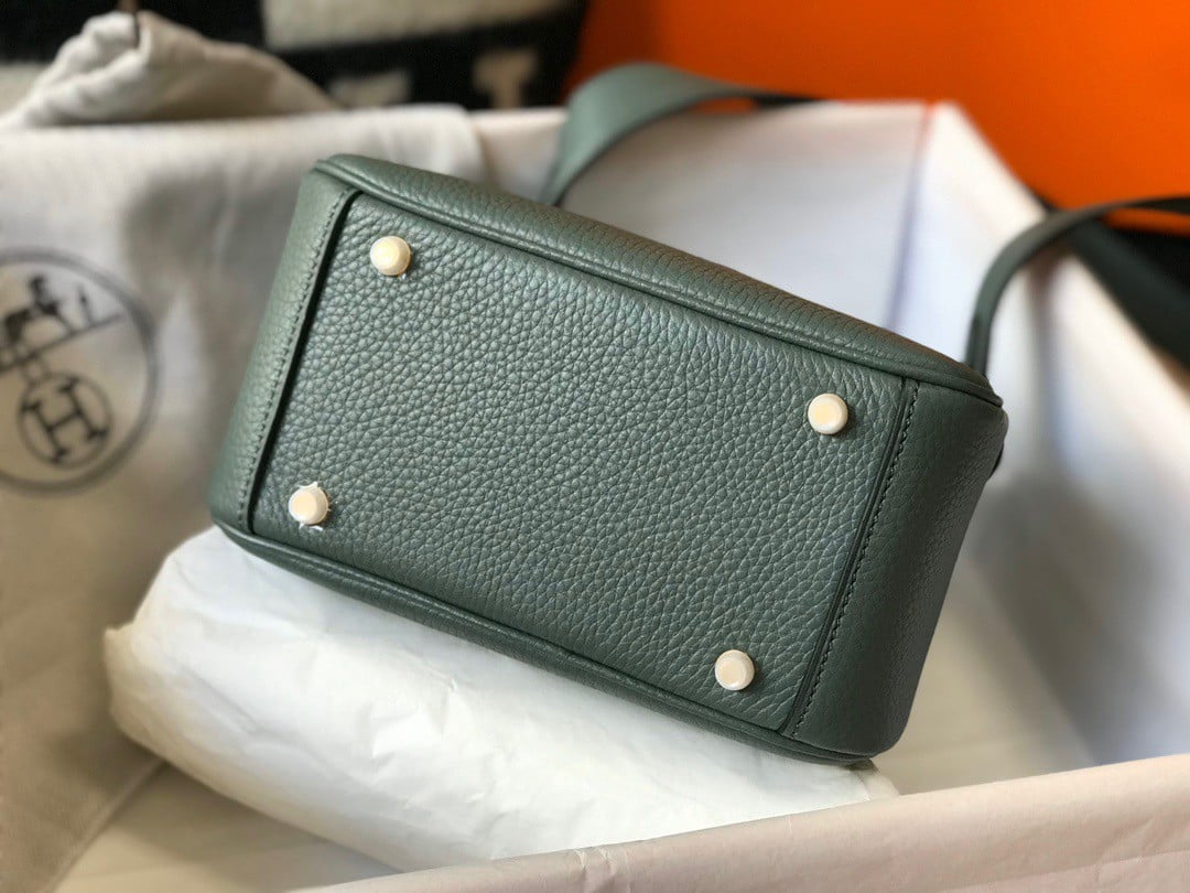 Hermes Lindy Mini Bag In Vert Amande Clemence Leather GHW