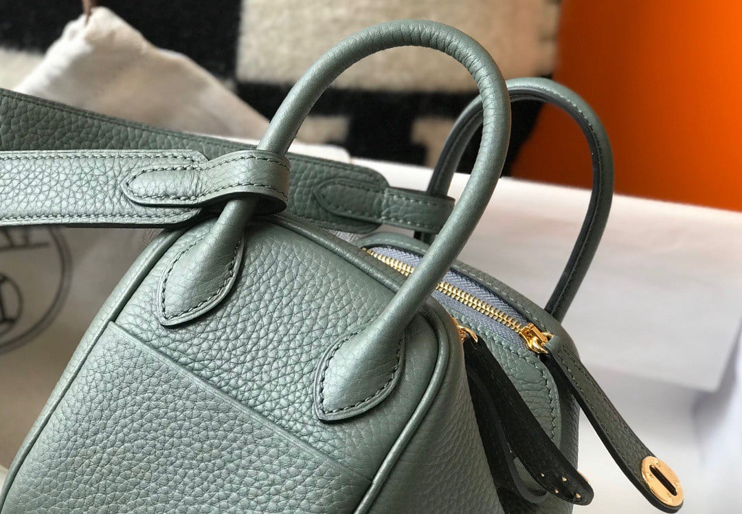 Hermes Lindy Mini Bag In Vert Amande Clemence Leather GHW