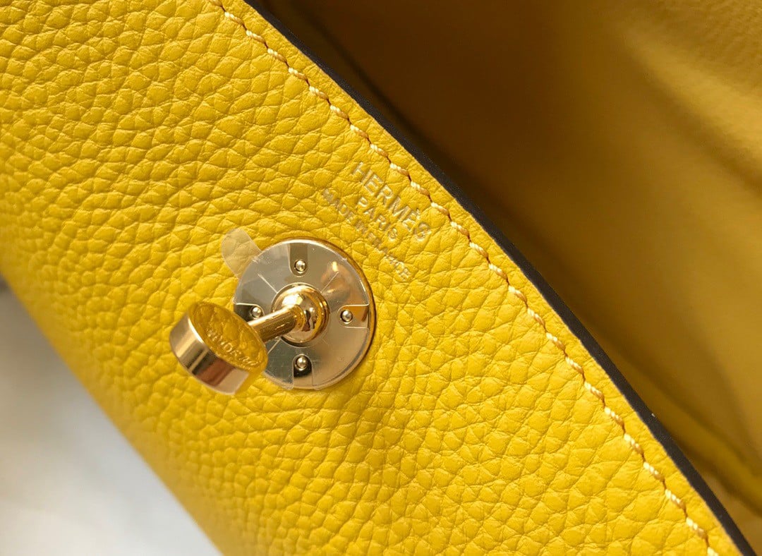 Hermes Lindy Mini Bag In Yellow Clemence Leather GHW