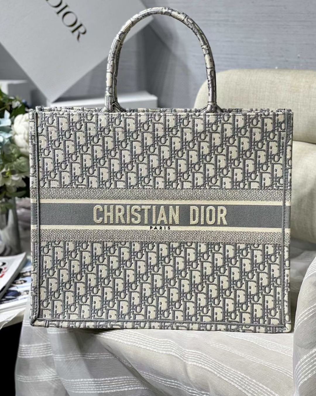 Dior Large Book Tote Bag In Grey Dior Oblique Embroidery