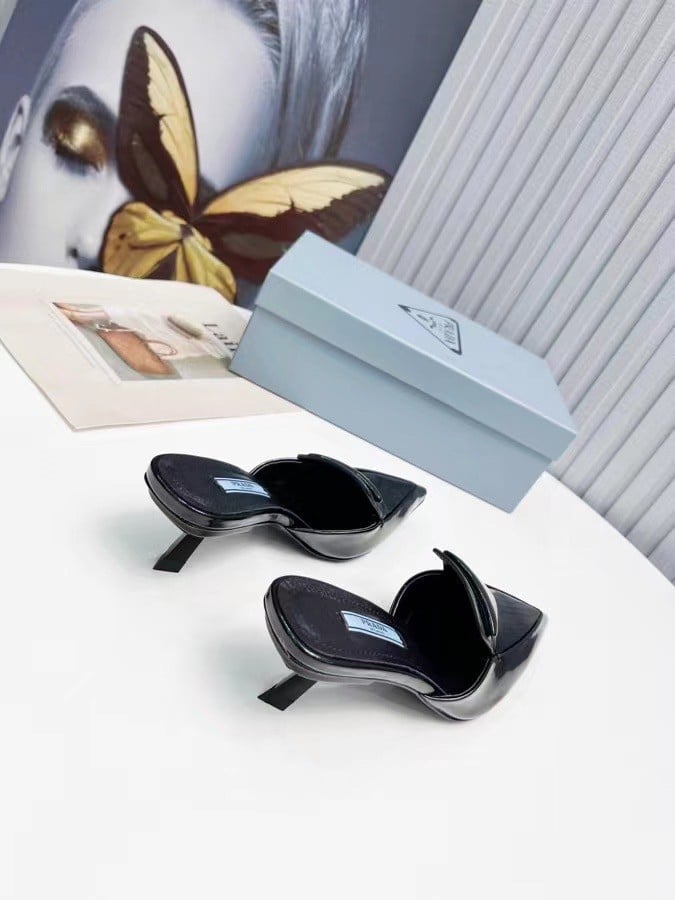 Prada Sabots Mules In Black Brushed Leather