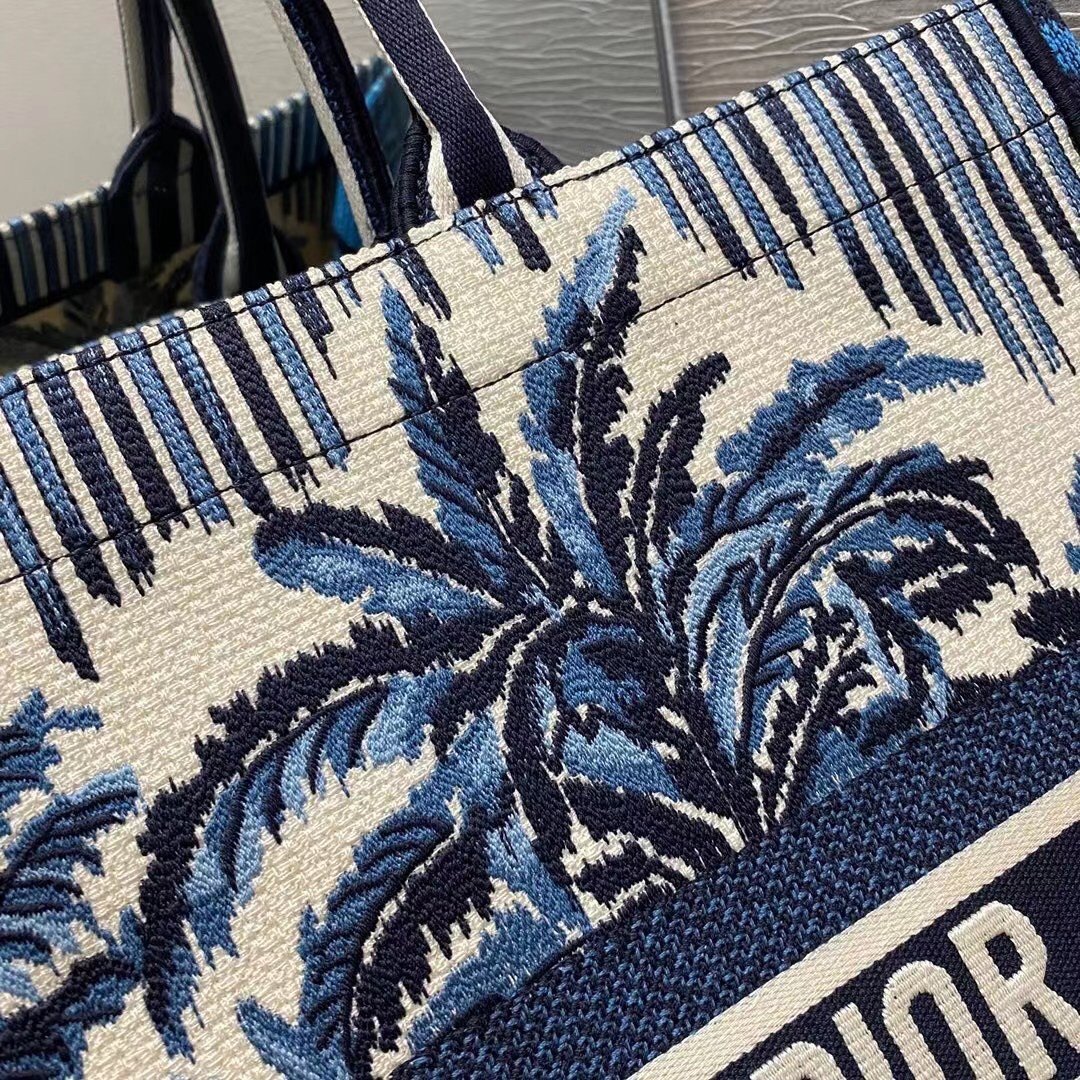 Dior Large Book Tote Bag In Blue Dior Palms Embroidery