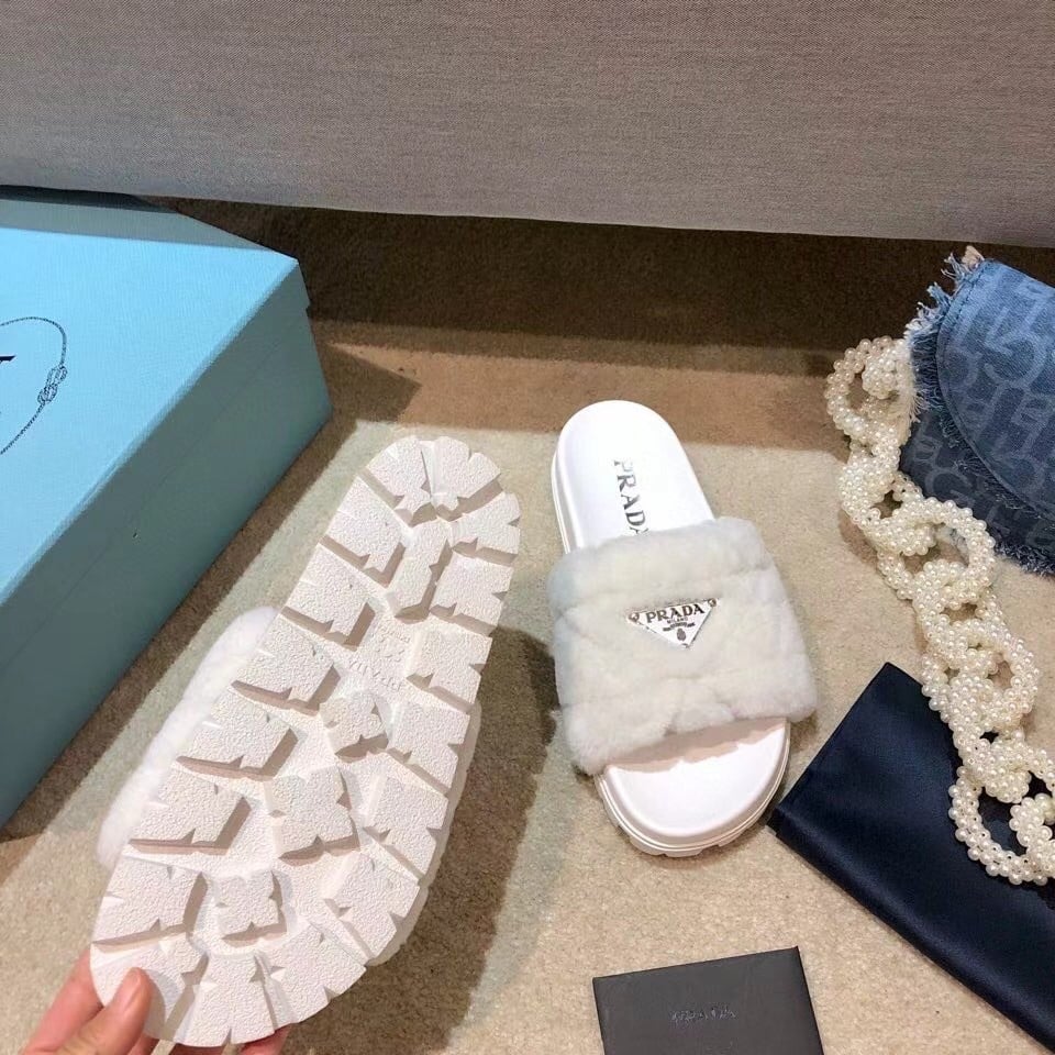 Prada Women's Slides In White Shearling