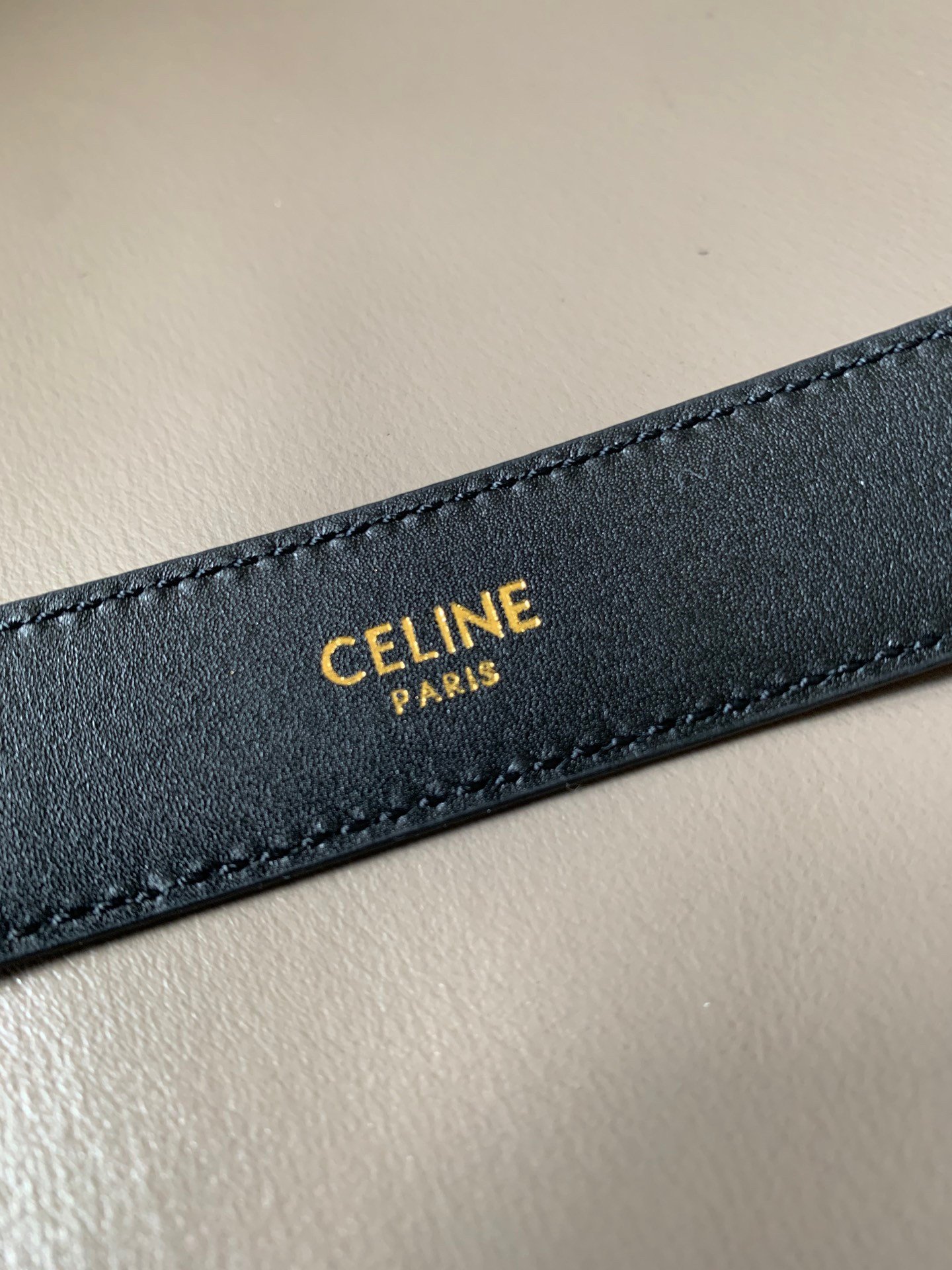 Celine Medium Cuir Triomphe Belt 25MM in Black Calfskin