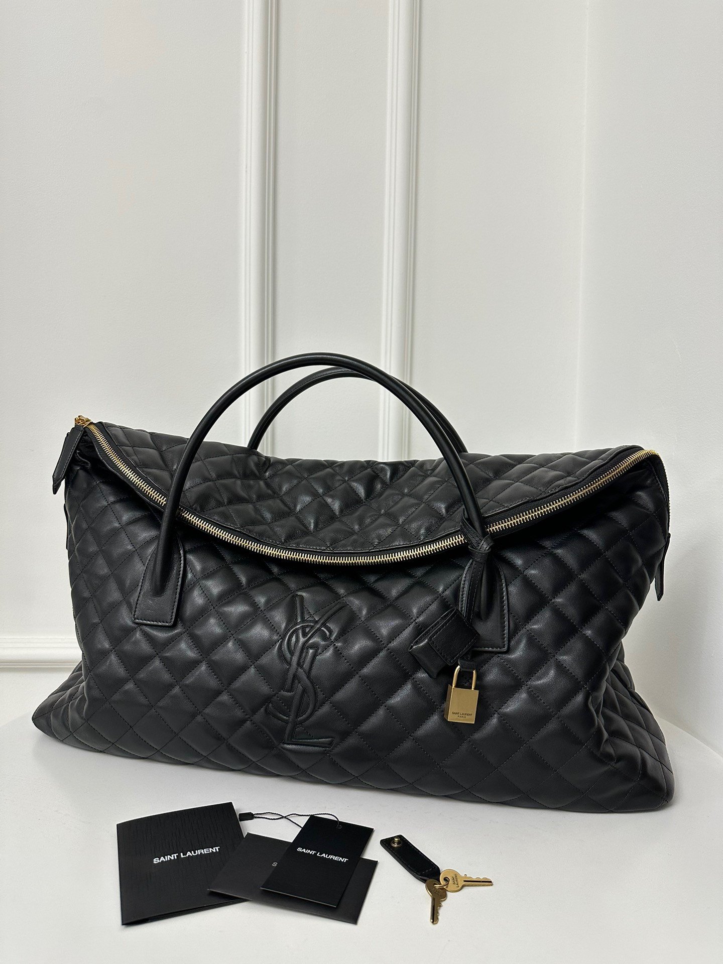 Saint Laurent Es Giant Travel Bag In Black Quilted Leather