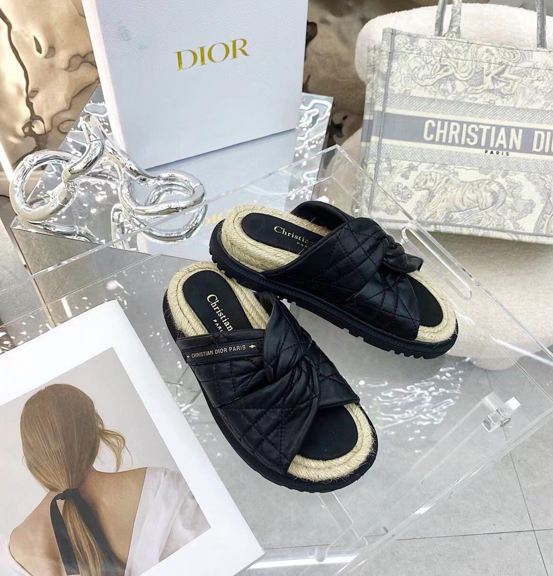 Dior Dtwist Slides In Black Cannage Lambskin