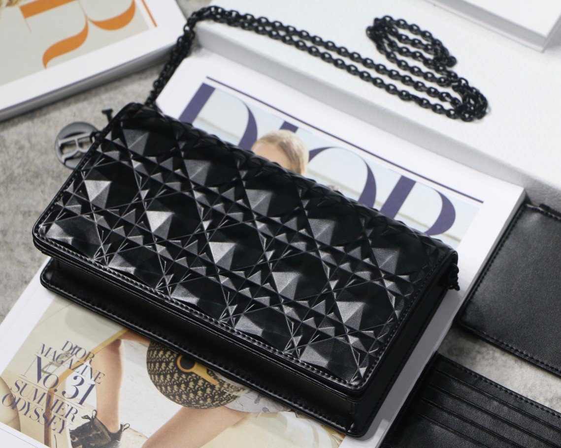 Dior Lady Dior Chain Pouch In Black Diamond Calfskin