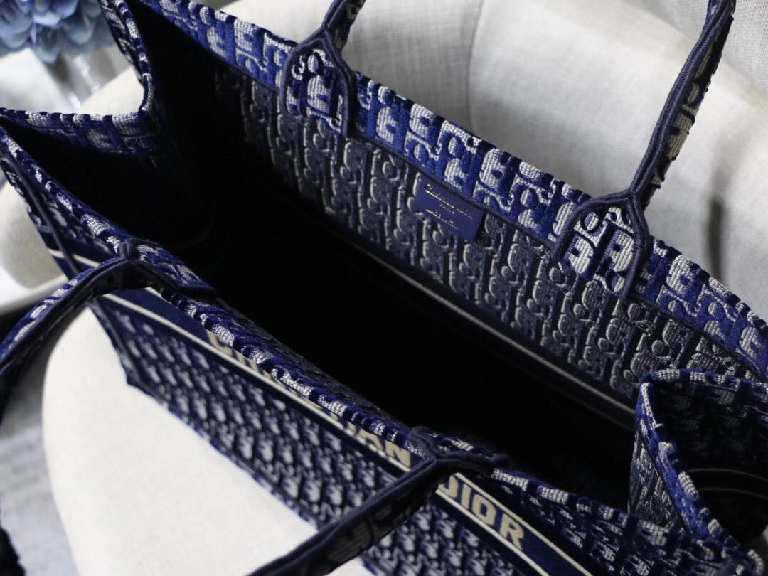 Dior Large Book Tote Bag In Blue Oblique Embroidered Velvet