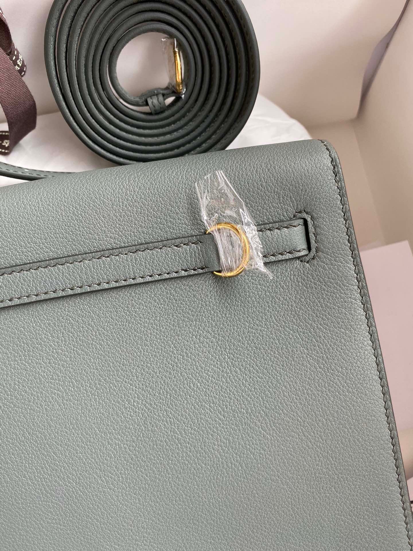 Hermes Kelly Danse II Bag In Vert Amande Evercolor Calfskin