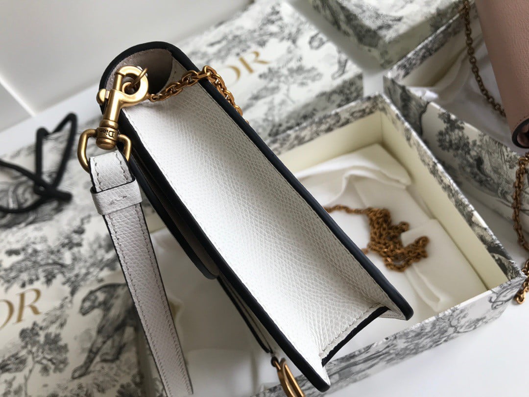 Dior Saddle Chain Pouch In White Grained Calfskin