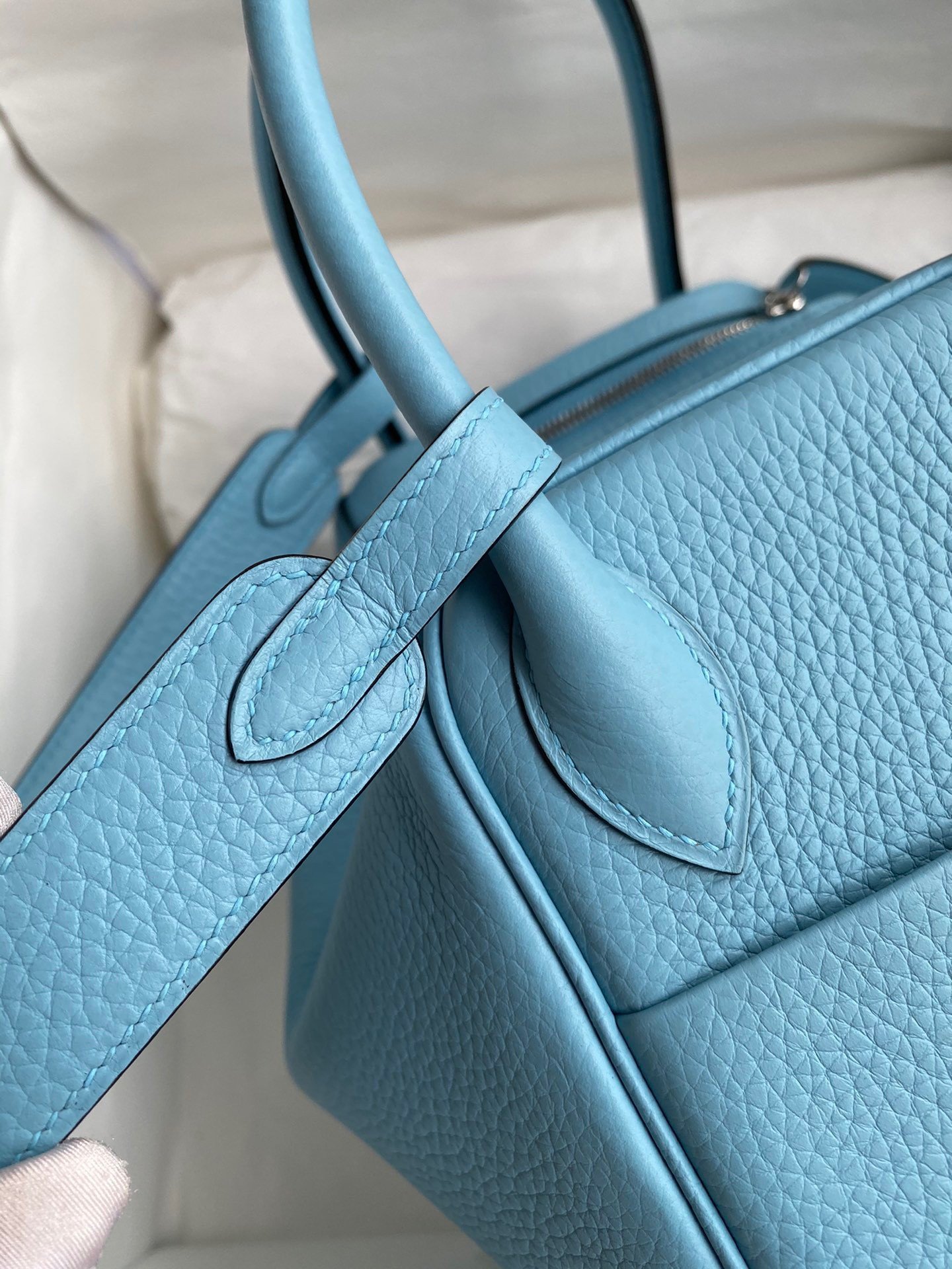 Hermes Lindy 26 Handmade Bag In Blue Atoll Clemence Leather